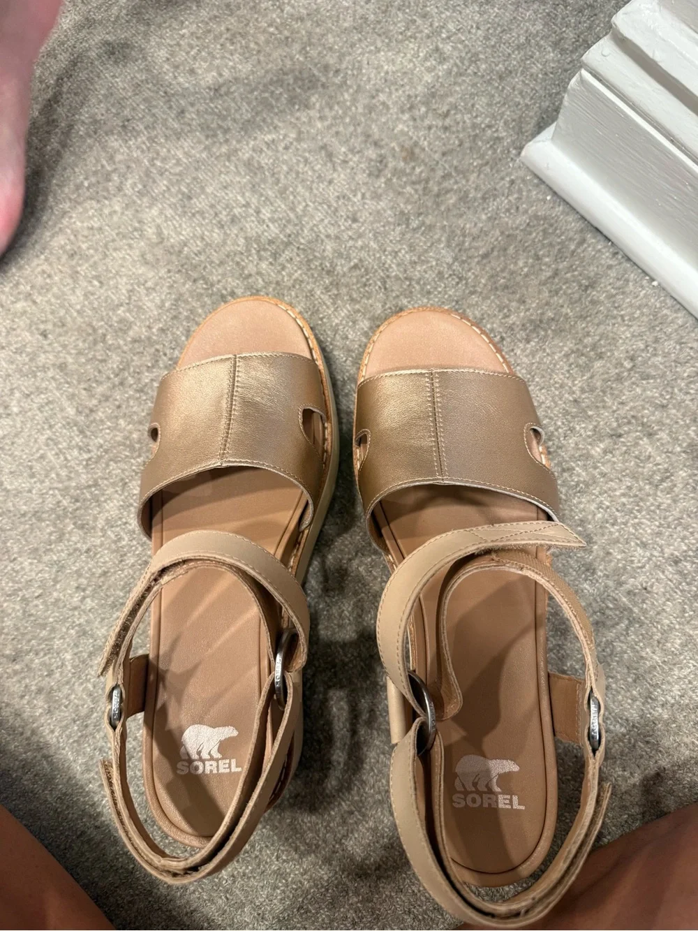 Sorel Metallic Tan Platform Sandal with Chunky Cream Sole